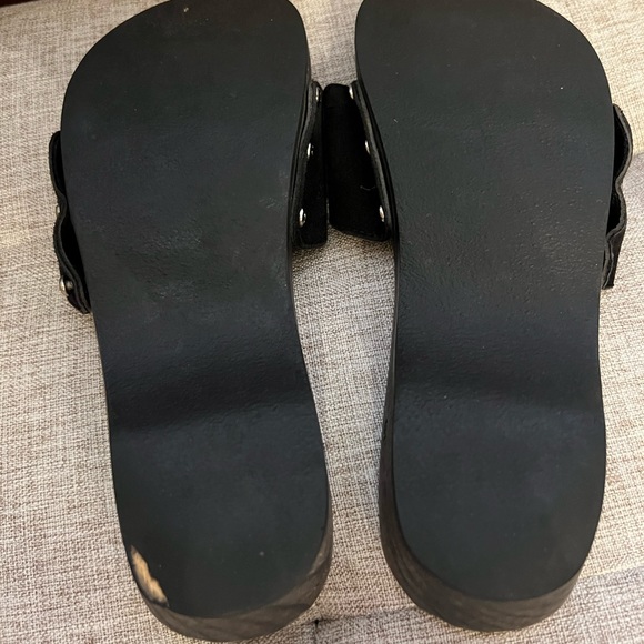 CHANEL wooden clog slides - Picture 5 of 7